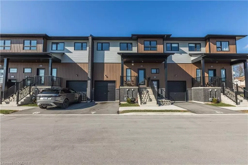 Niagara Falls, ON L2H 1M3,6591 MONTROSE RD #202