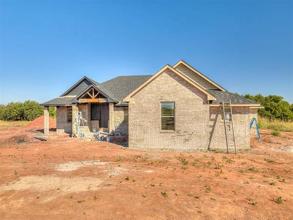 4432 Raymond Lane, Guthrie, OK 73044