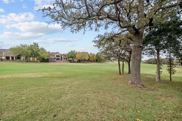 Trophy Club, TX 76262,213 Ridge View Lane