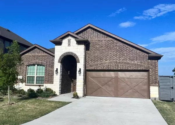 7401 Hawthorne Way, Little Elm, TX 76227