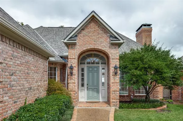 Dallas, TX 75248,17105 Vista Tree Circle