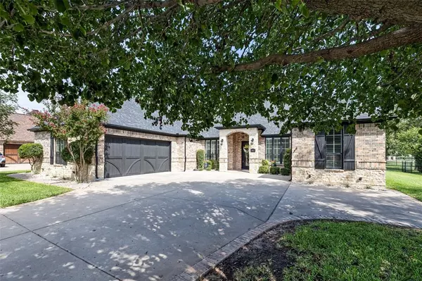 Granbury, TX 76049,5812 Pebble Beach Drive