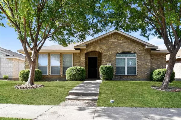 Desoto, TX 75115,829 Horseshoe Court