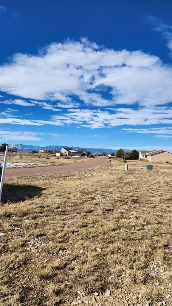 Pueblo, CO 81007,11 W Sunnyslope Dr