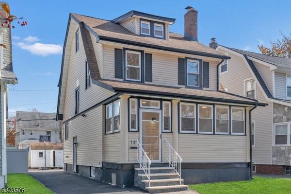 72 Warwick St, East Orange City, NJ 07017