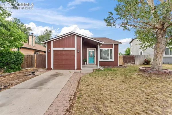 Colorado Springs, CO 80916,4550 Hollyridge DR