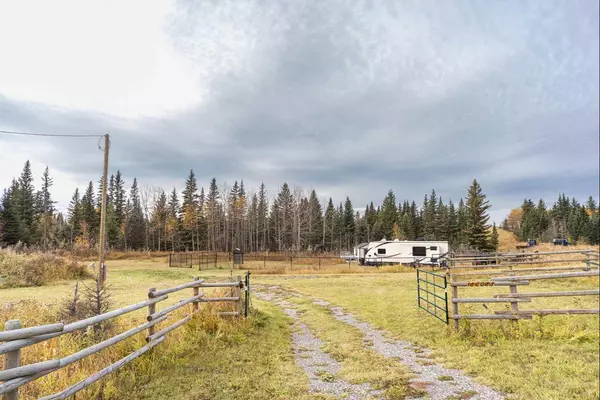 Rural Foothills County, AB T0L 1W4,186083 Priddis Valley RD W #100