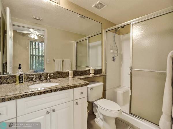 Coral Springs, FL 33067,6928 W Sample Rd  #6928