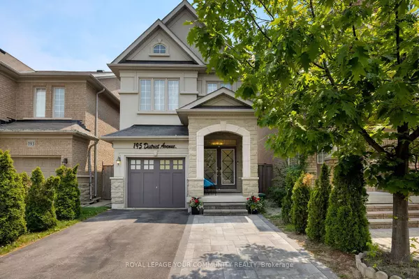 195 District AVE N, Vaughan, ON L6A 0Y3