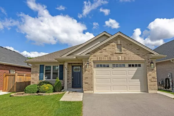 44 Foxtail LN, St. Thomas, ON N5R 0J3