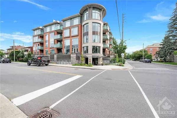 295 MACKAY ST #304, New Edinburgh - Lindenlea, ON K1M 2B7