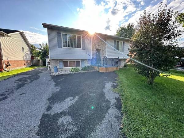 289 IVAN CRES, Cornwall, ON K6H 7C6