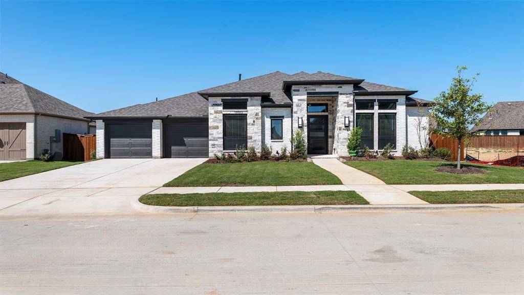 703 Cypresswood Lane, Mansfield, TX 76063