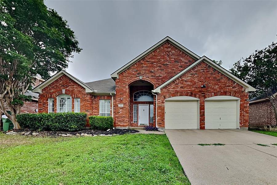 312 E Lynn Creek Drive, Arlington, TX 76002