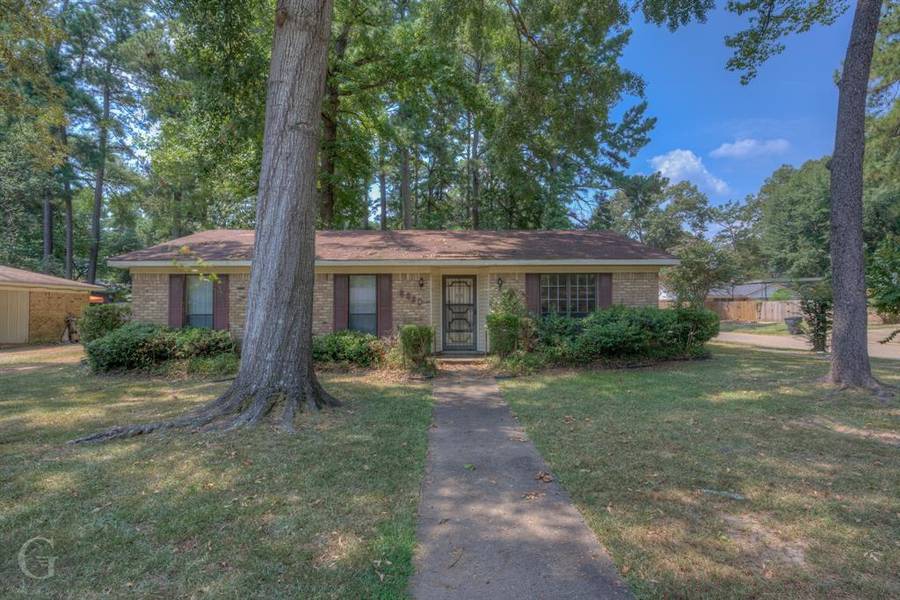 8880 Bernay Drive, Shreveport, LA 71118