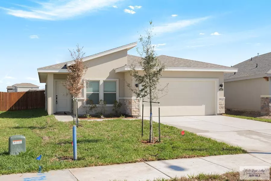 2153 GROVE LN, Brownsville, TX 78526