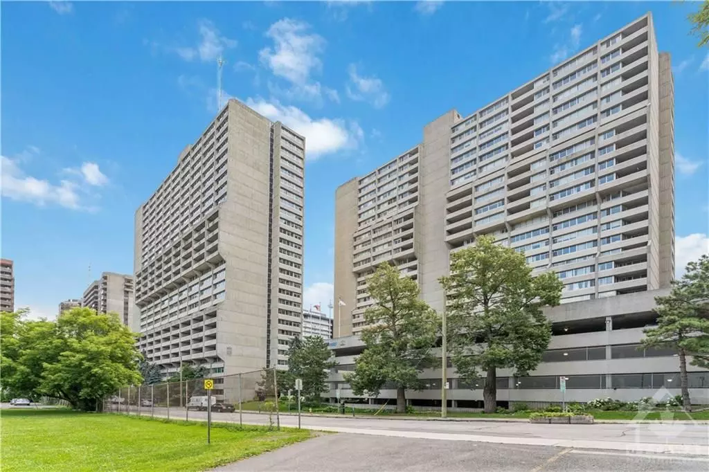 Ottawa Centre, ON K1R 5E1,500 LAURIER AVE W #2308