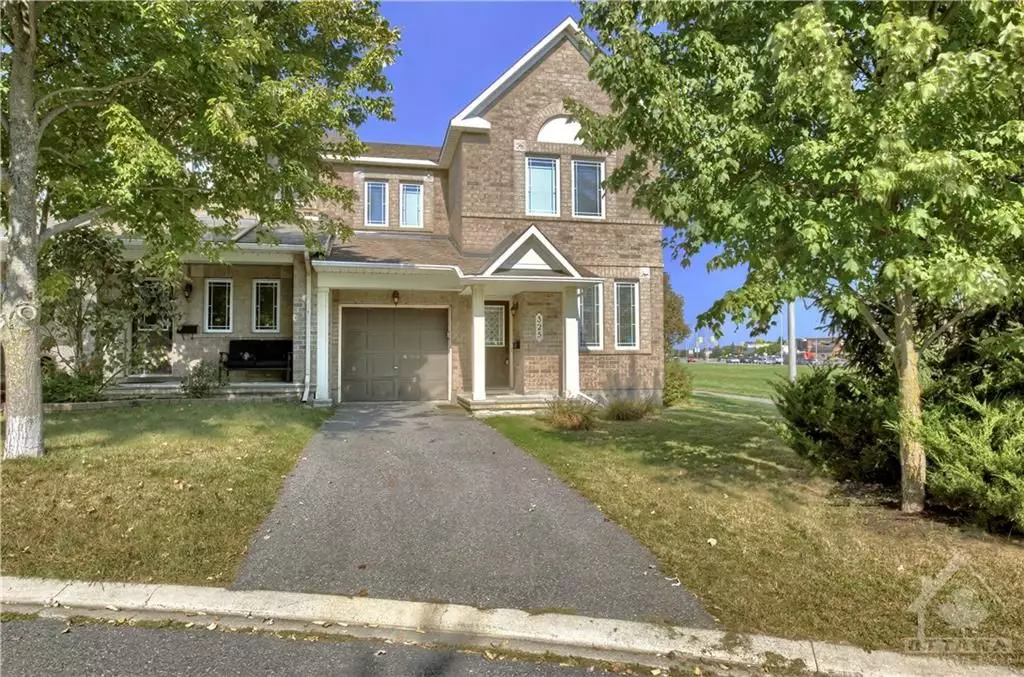 Barrhaven, ON K2G 7G1,325 BAKEWELL CRES