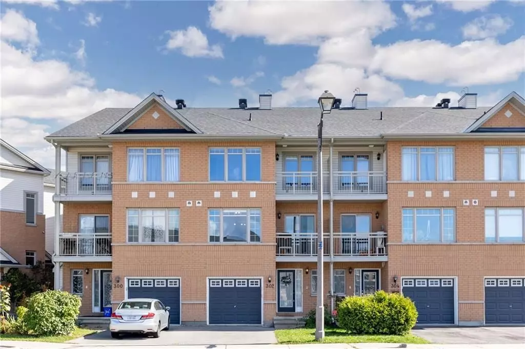 Cityview - Parkwoods Hills - Rideau Shore, ON K2E 0A7,302 CITIPLACE DR