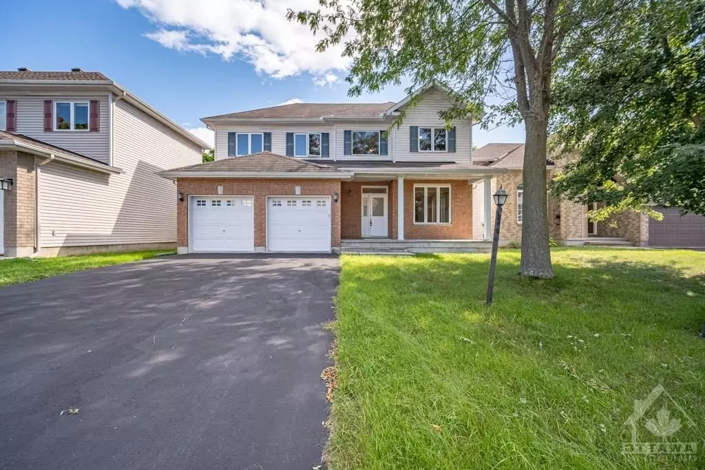 Barrhaven, ON K2J 4W2,5 TIERNEY DR