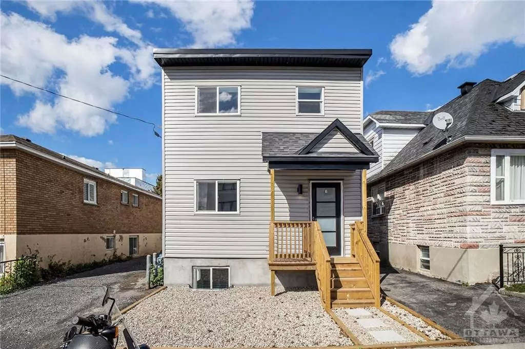 Vanier And Kingsview Park, ON K1L 5X9,185 CARILLON ST #3