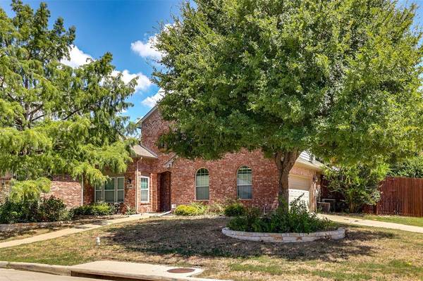 2100 Hodges Place, Mansfield, TX 76063