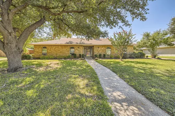 Highland Village, TX 75077,218 Bexar Drive