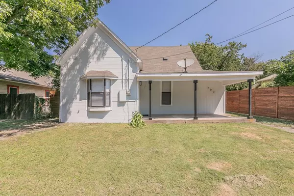 303 Olive Street, Cleburne, TX 76031