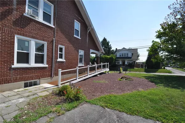 Lower Macungie Twp, PA 18106,928 Brookside Road