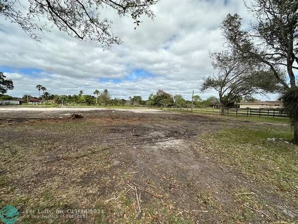 Southwest Ranches, FL 33331,18080 SW 52nd Ct