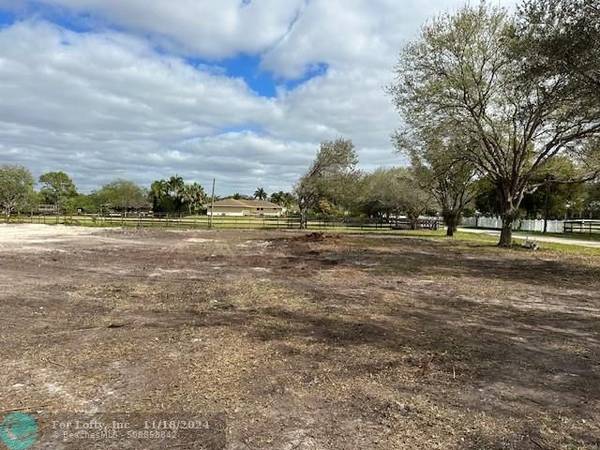 Southwest Ranches, FL 33331,18080 SW 52nd Ct