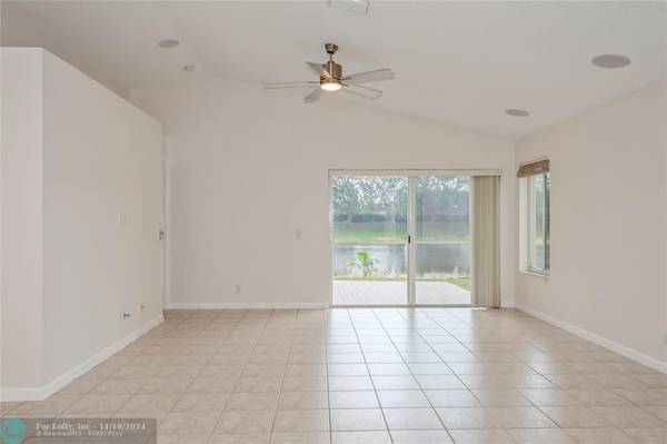 Weston, FL 33331,4367 Dogwood Cir