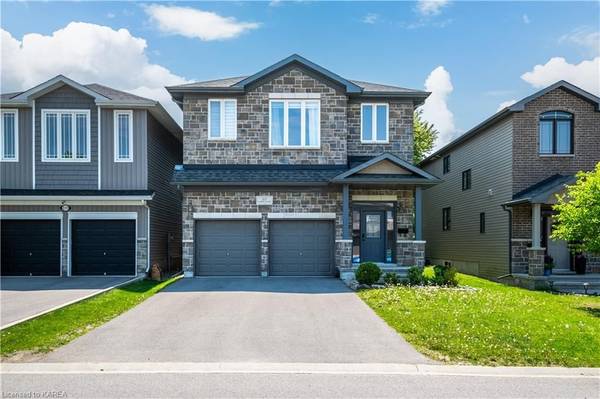 Kingston, ON K7K 0E8,217 CLIPPER CT