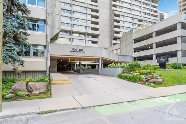 Ottawa Centre, ON K1R 5E1,500 LAURIER AVE W #2308