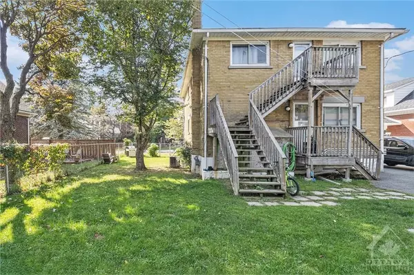 Vanier And Kingsview Park, ON K1K 3M3,713 MORGAN ST