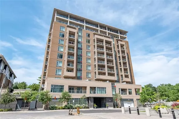 100 CHAMPAGNE AVE S #210, Dows Lake - Civic Hospital And Area, ON K1S 4P4