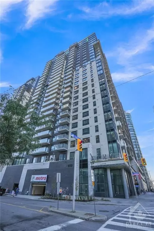 Lower Town - Sandy Hill, ON K1N 0G8,180 GEORGE ST #805