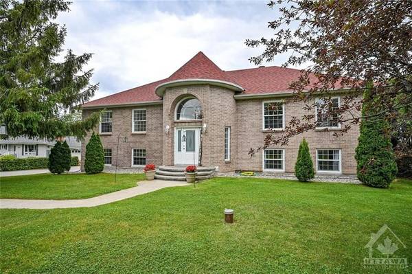 428 QUEEN ST, Montague, ON K7A 5B8