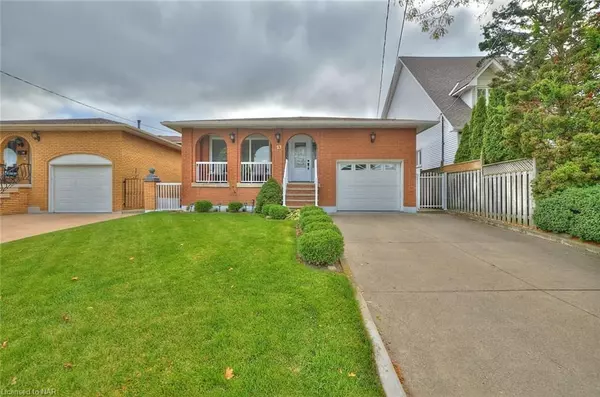 27 QUINN AVE, Hamilton, ON L8W 1K4