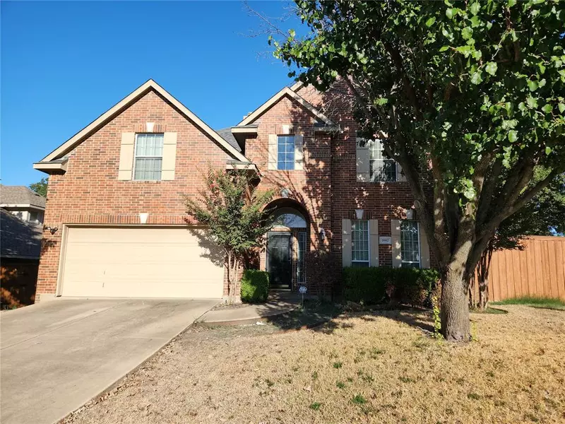 5902 Freestone Court, Rowlett, TX 75089