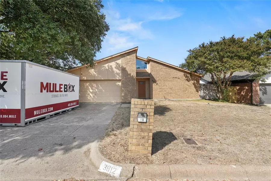 3812 Sugar Ridge, Fort Worth, TX 76133