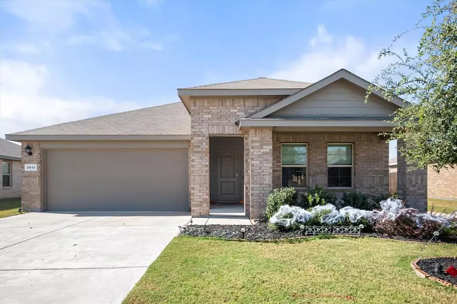 3013 Grand Gulf Road, Fort Worth, TX 76123