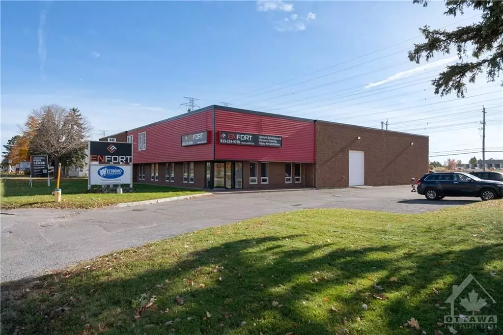 Cityview - Parkwoods Hills - Rideau Shore, ON K2E 7J6,46 COLONNADE RD