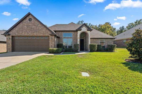 1830 Rocky Mountain Lane, Tyler, TX 75703