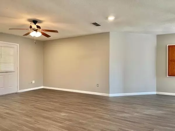 Joshua, TX 76058,206 Honey Bee Drive