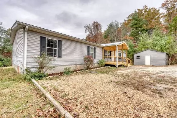 Murphy, NC 28906,318 Tyler Ridge