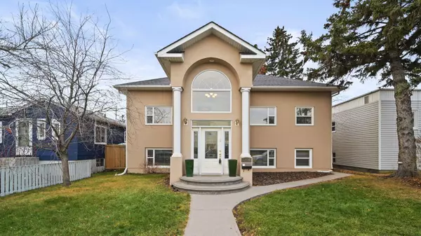 2131 Westmount RD Northwest, Calgary, AB T2N3N3