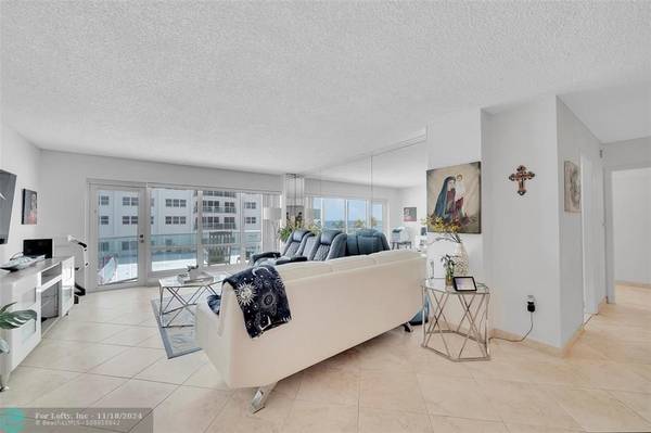 Fort Lauderdale, FL 33308,3410 Galt Ocean Dr  #204N