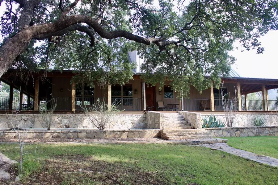 3434 Dusty Trail, Christoval, TX 76935