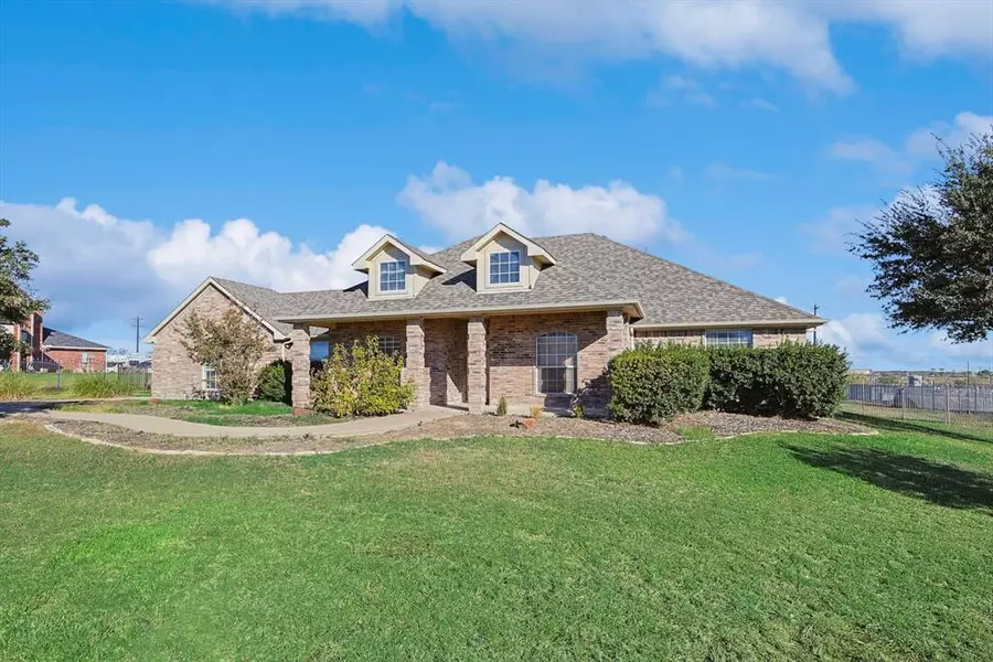 116 Lonesome Trail, Haslet, TX 76052